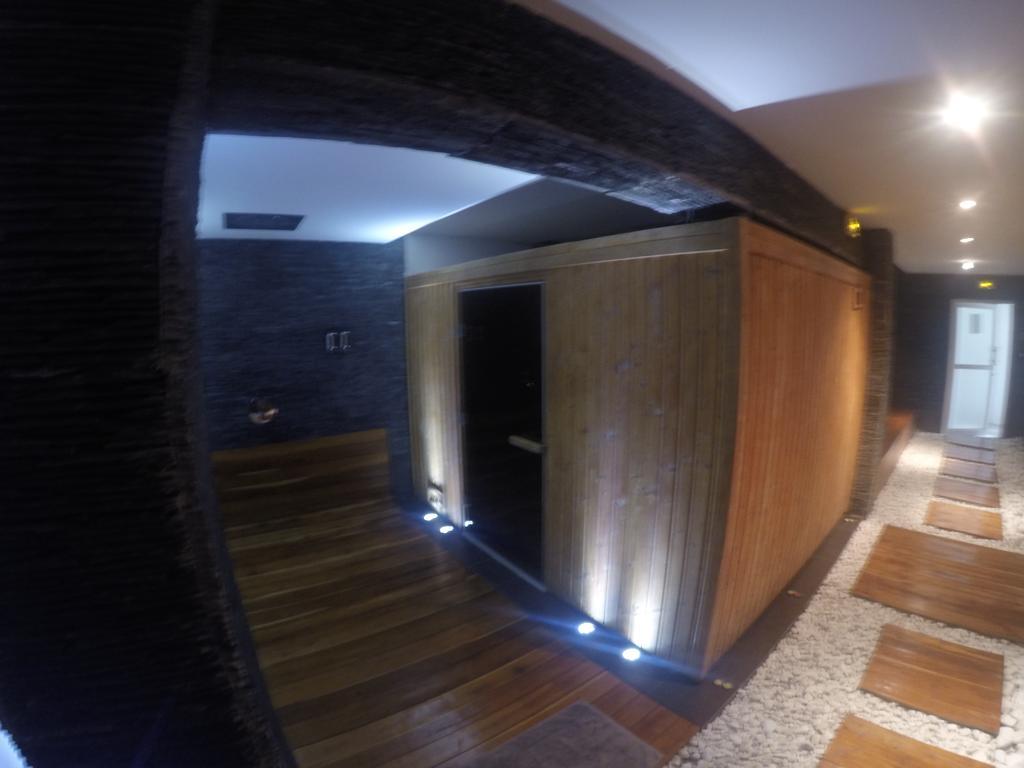 Residence Amann Appartement Et Spa Hammam Sauna Jacuzzi Marcory Exterior foto