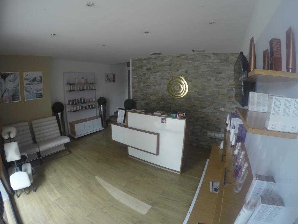 Residence Amann Appartement Et Spa Hammam Sauna Jacuzzi Marcory Exterior foto